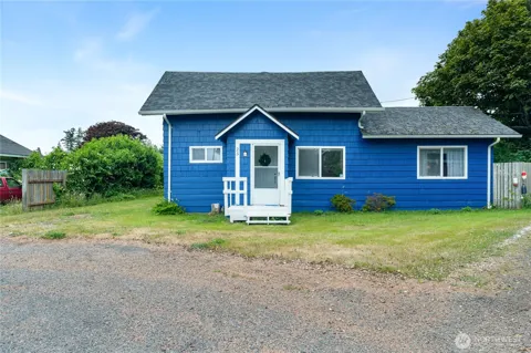 25 Whalebone Way