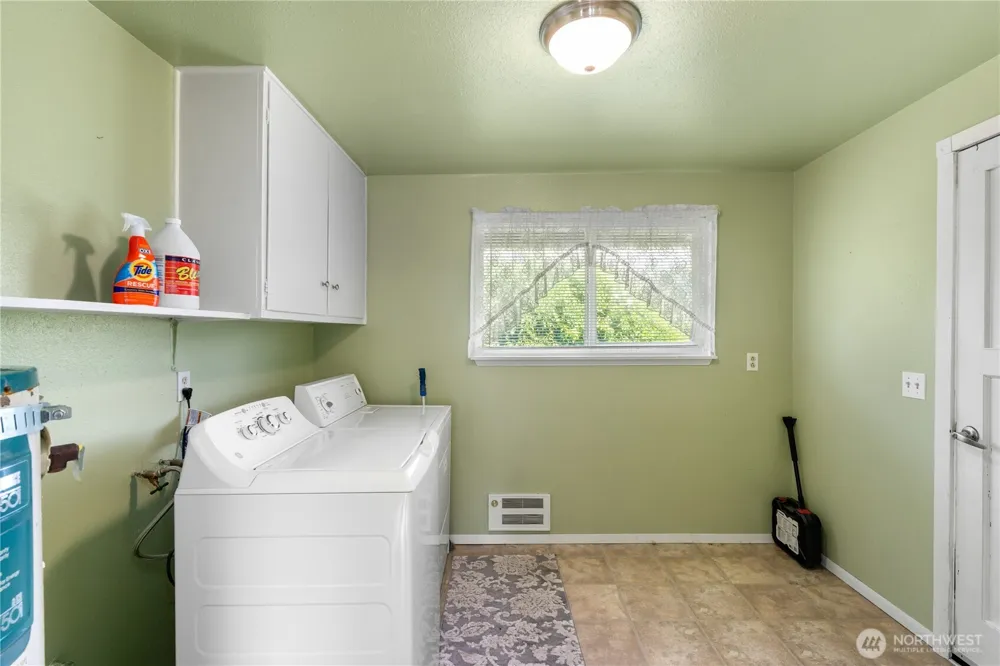 25 Whalebone Way Aberdeen, WA 98520