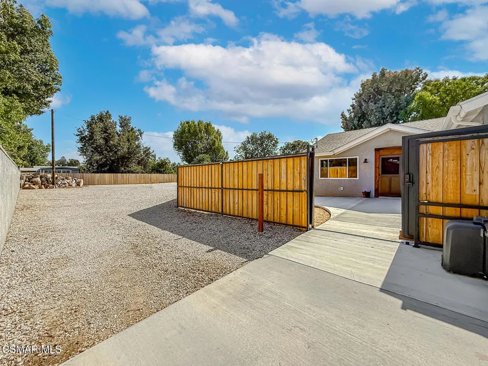 4606 Adam Road Simi Valley, CA 93063