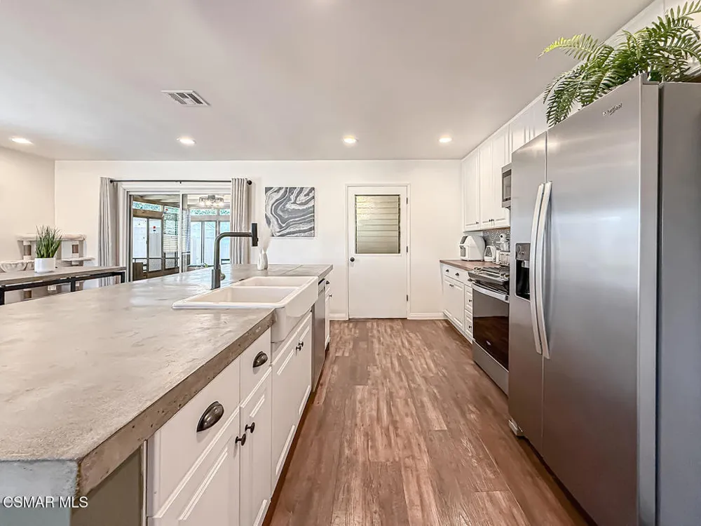 4606 Adam Road Simi Valley, CA 93063