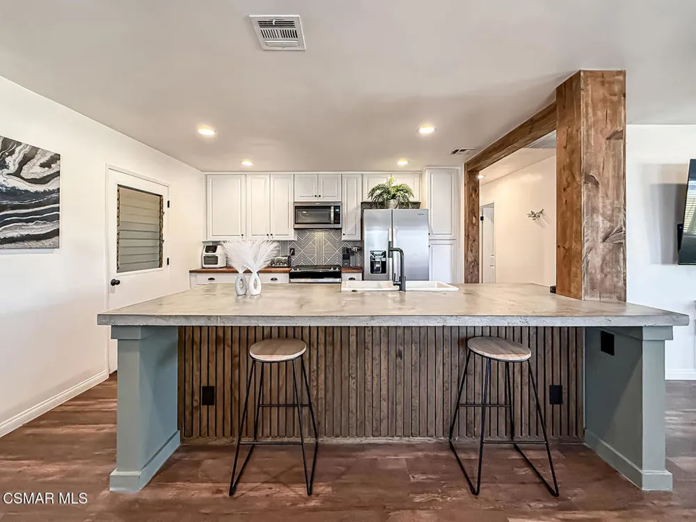 4606 Adam Road Simi Valley, CA 93063