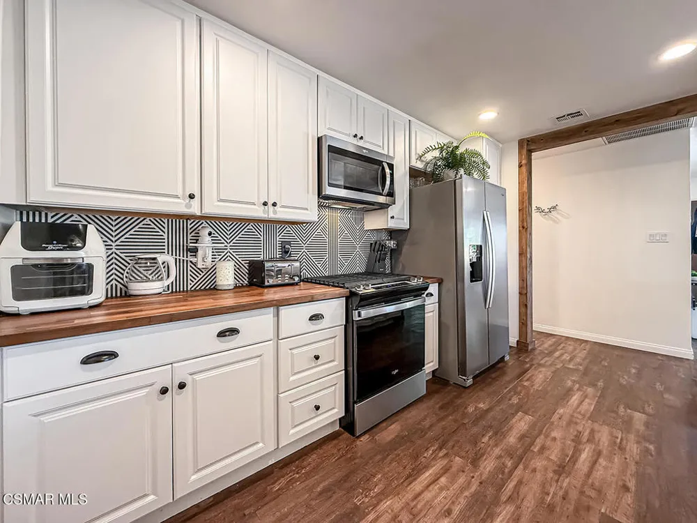 4606 Adam Road Simi Valley, CA 93063