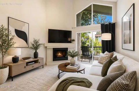 21400 Burbank Boulevard #306