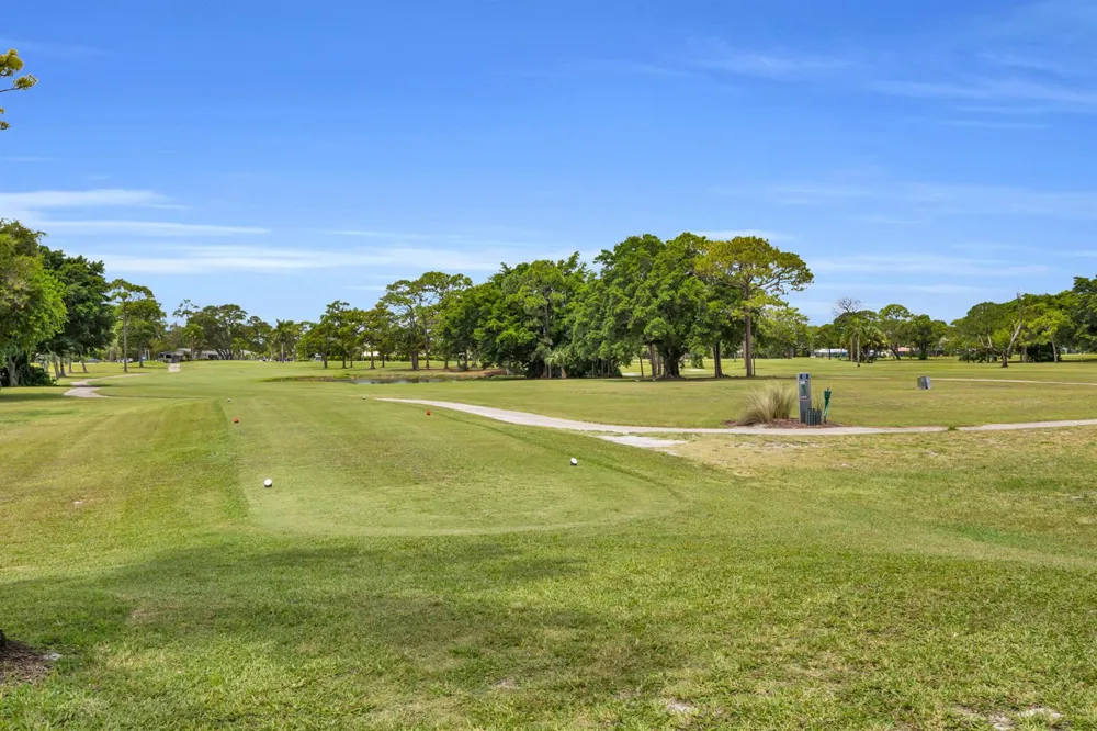 1225 NW 21st Street #15-1502 Stuart, FL 34994