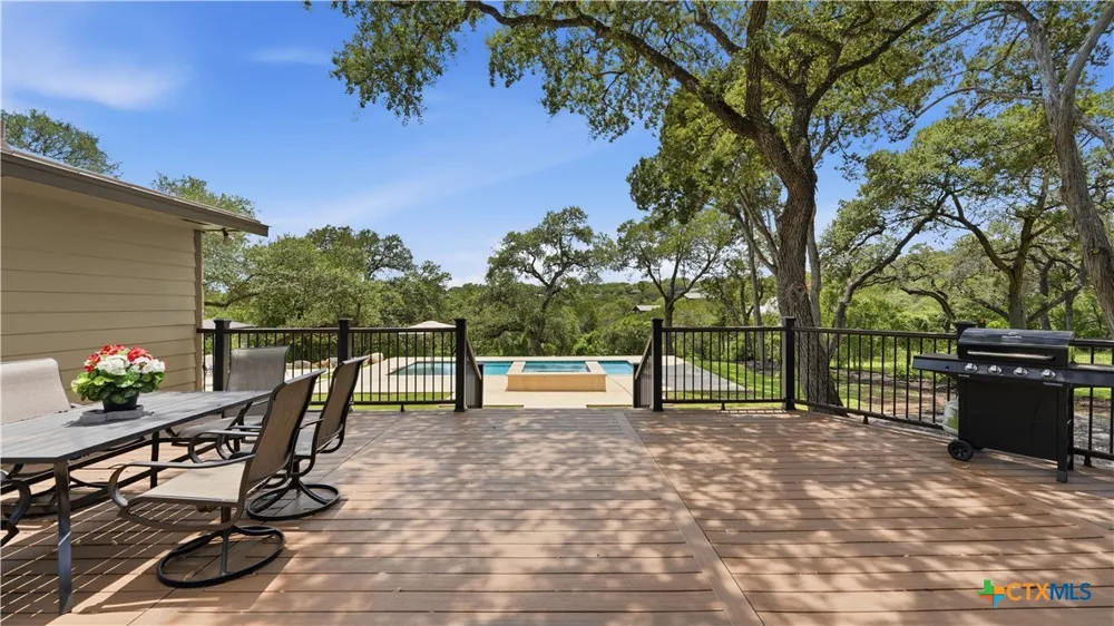 739 Encino Drive New Braunfels, TX 78130