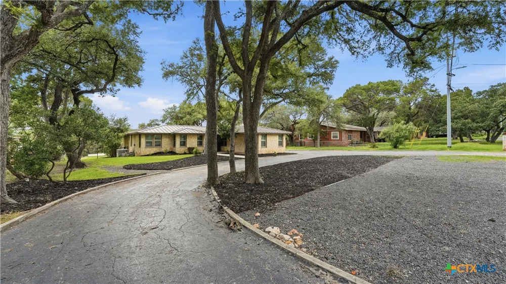 739 Encino Drive New Braunfels, TX 78130