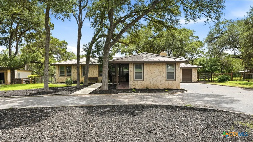 739 Encino Drive New Braunfels, TX 78130