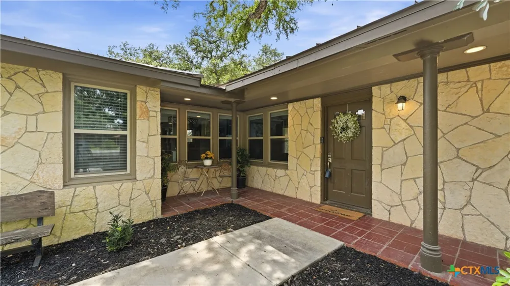 739 Encino Drive New Braunfels, TX 78130