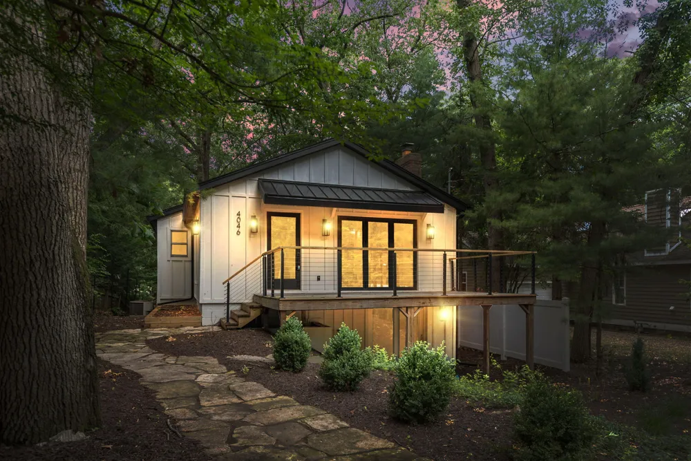 4046 Hillside Trail New Buffalo, MI 49117