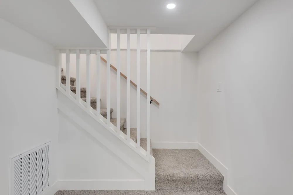 4046 Hillside Trail New Buffalo, MI 49117