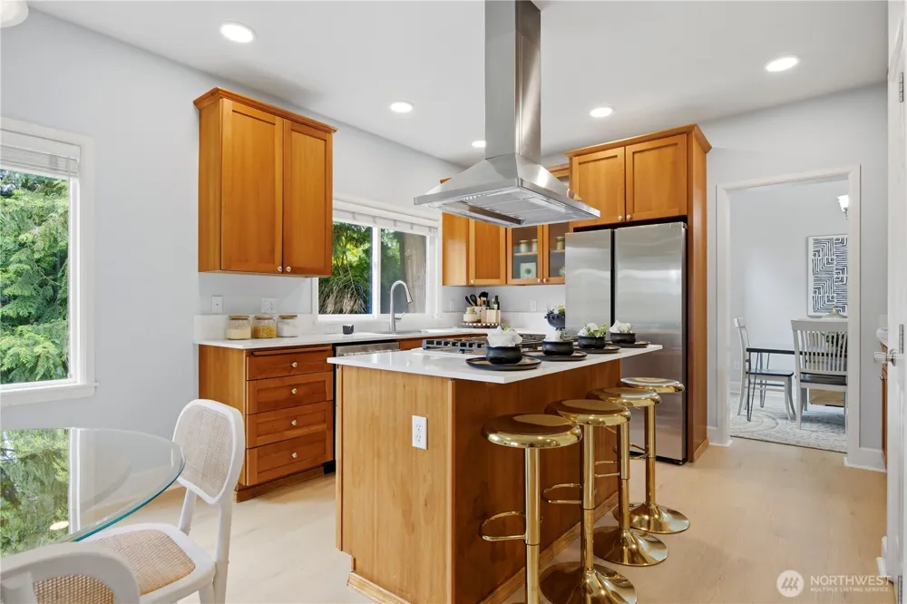 10115 NE 24th St Bellevue, WA 98004