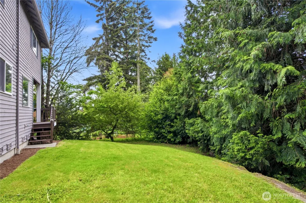 10115 NE 24th St Bellevue, WA 98004