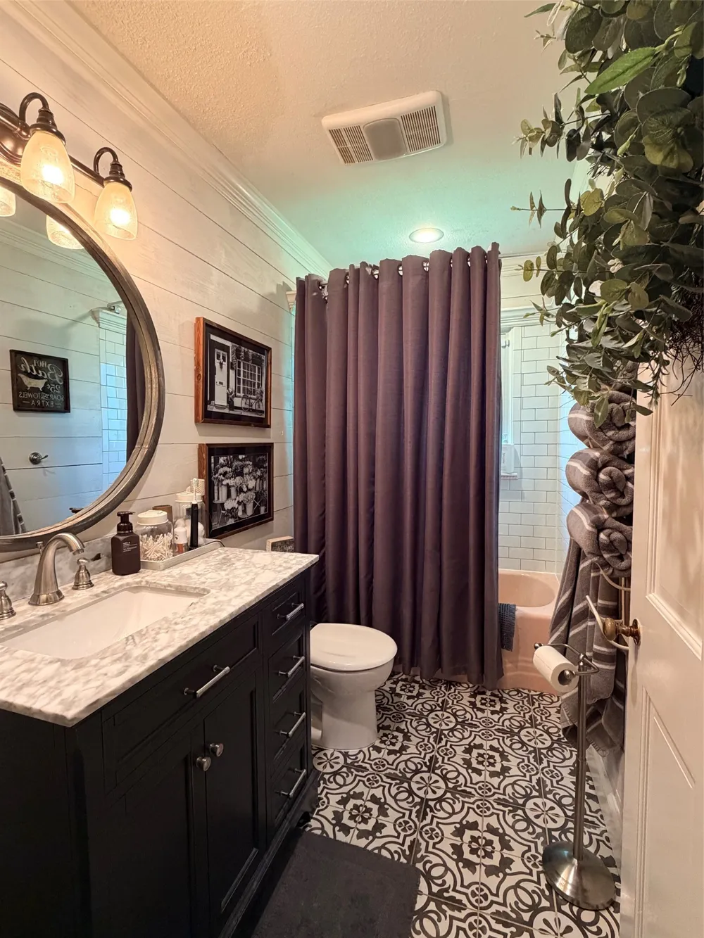 804 Elm Street Comanche, TX 76442