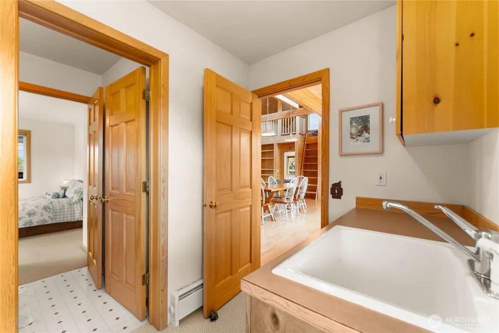 7 Arrowhead Road Winthrop, WA 98862