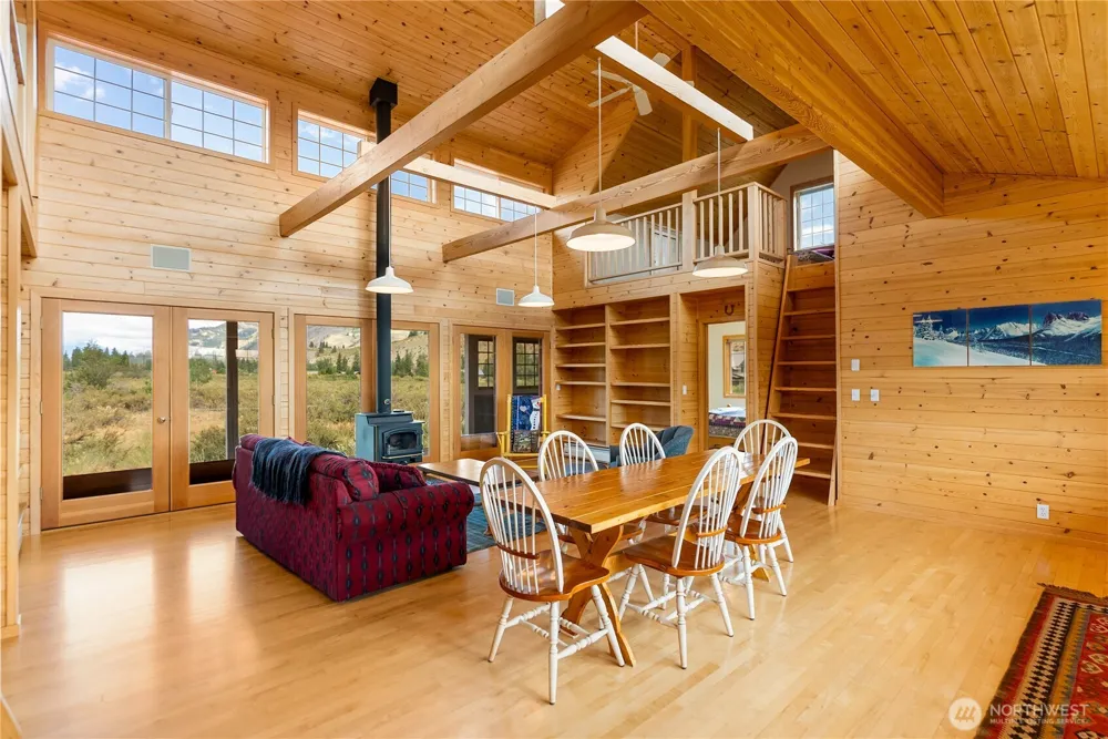 7 Arrowhead Road Winthrop, WA 98862