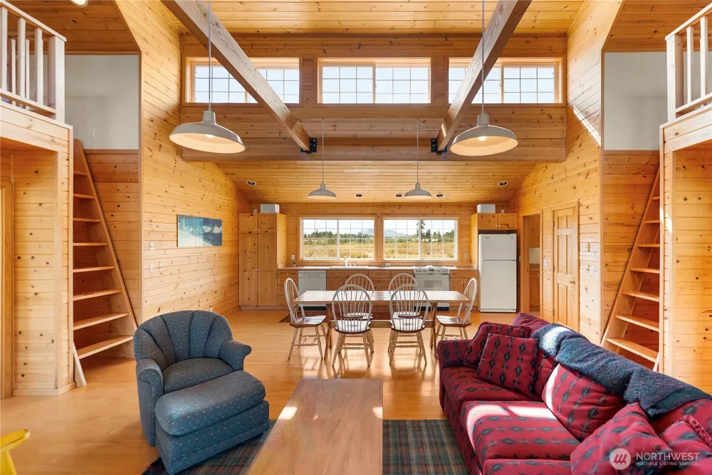 7 Arrowhead Road Winthrop, WA 98862
