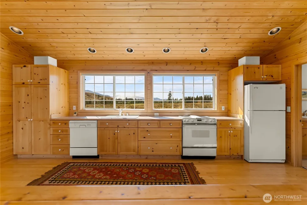 7 Arrowhead Road Winthrop, WA 98862