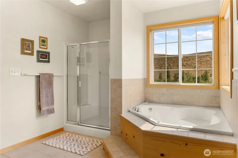 7 Arrowhead Road Winthrop, WA 98862