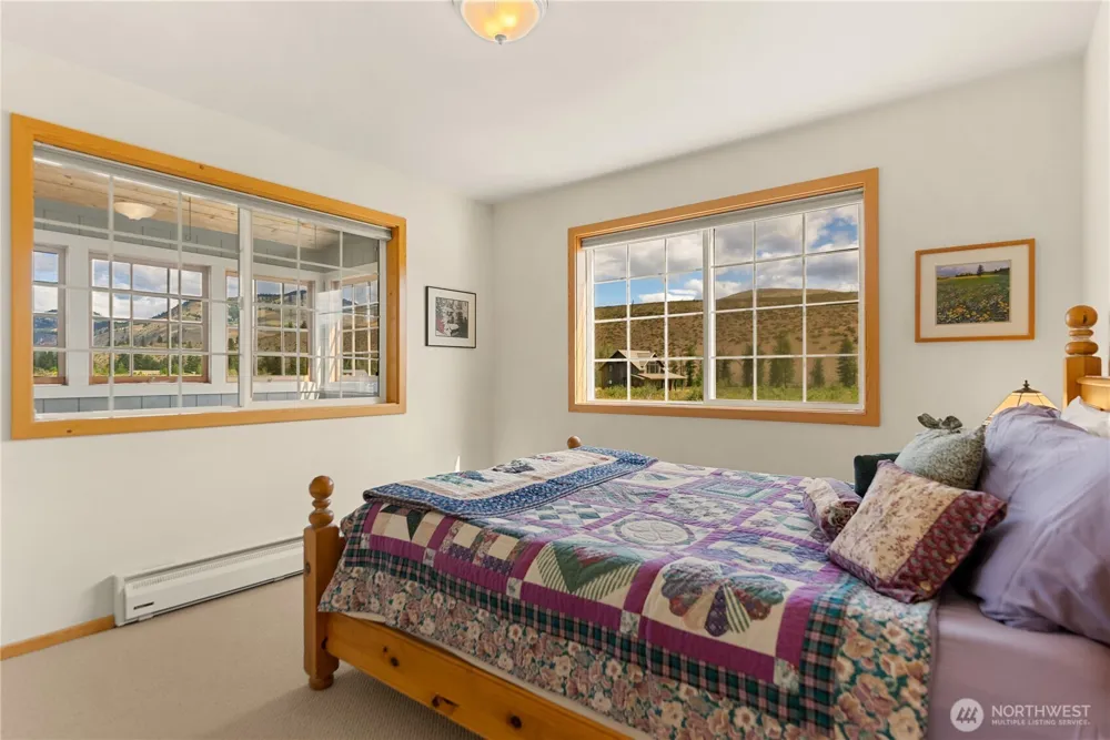 7 Arrowhead Road Winthrop, WA 98862