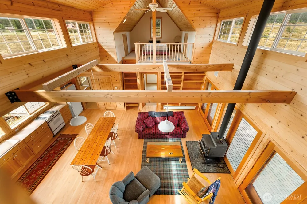 7 Arrowhead Road Winthrop, WA 98862