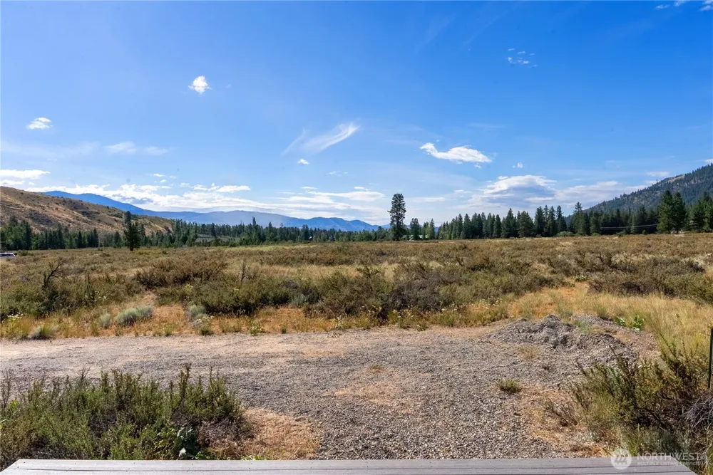 7 Arrowhead Road Winthrop, WA 98862
