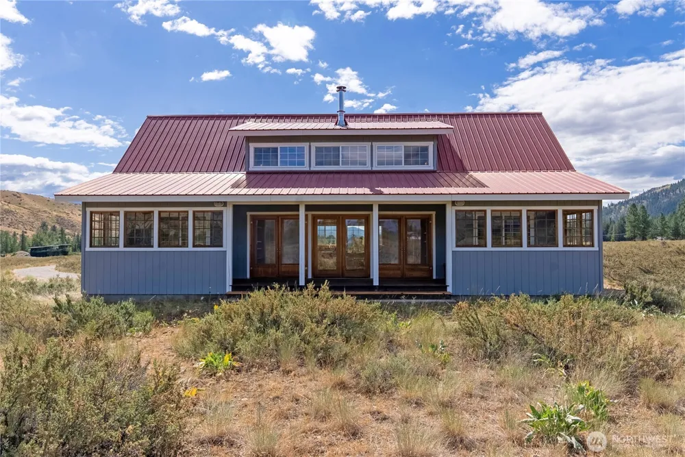 7 Arrowhead Road Winthrop, WA 98862