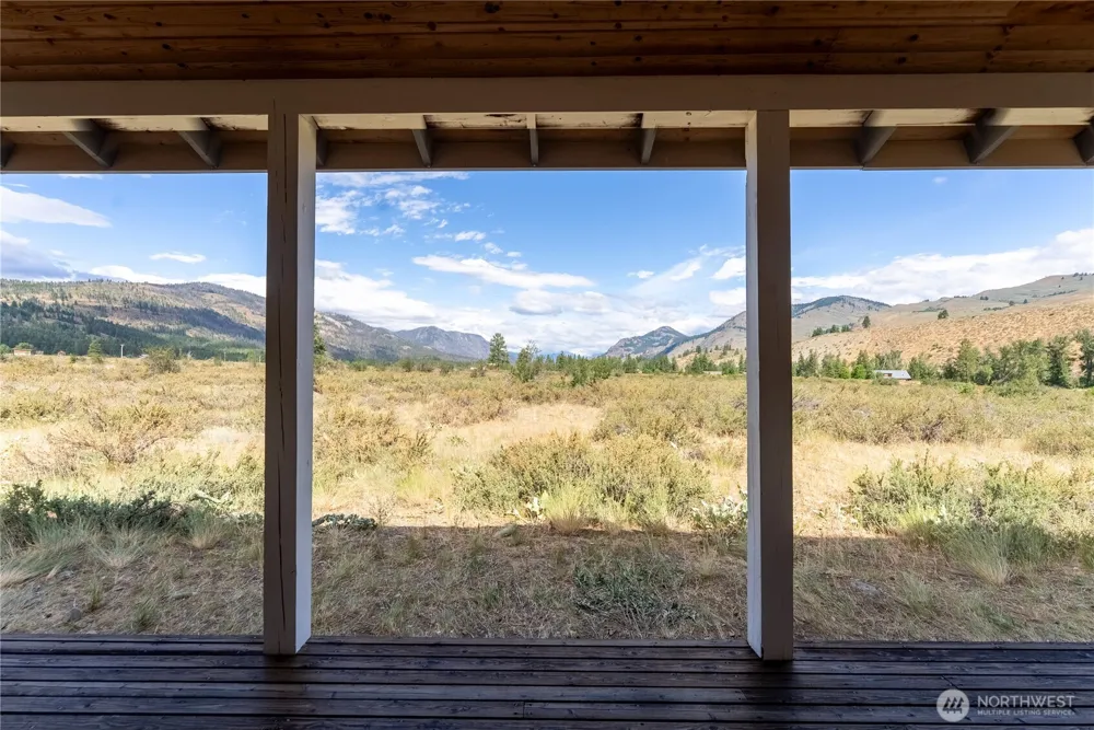 7 Arrowhead Road Winthrop, WA 98862