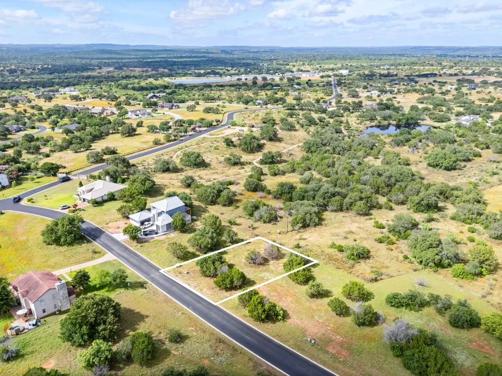 507 Broken Hills Horseshoe Bay, TX 78657