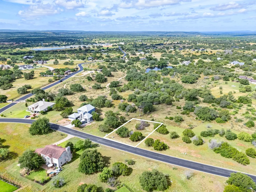 507 Broken Hills Horseshoe Bay, TX 78657