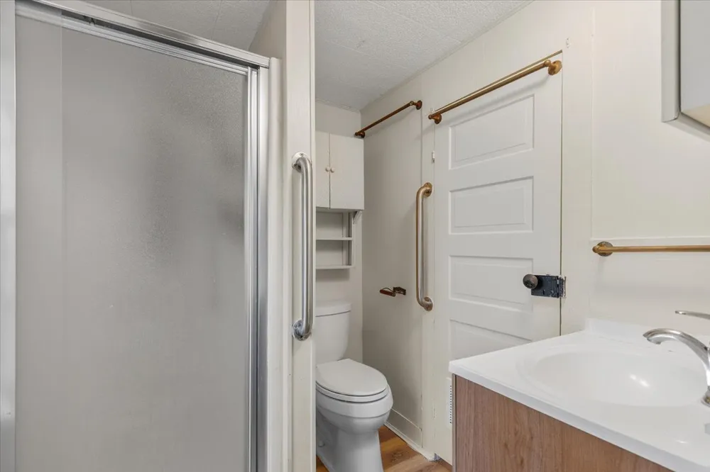 207 Hudgins Street Smithville, TX 78957
