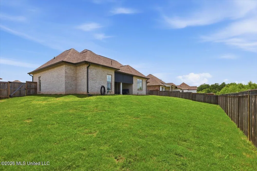 249 Bronson Bend Flowood, MS 39232