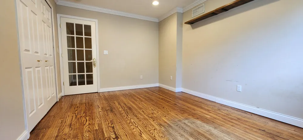 26061 Marlowe Place Oak Park City, MI 48237
