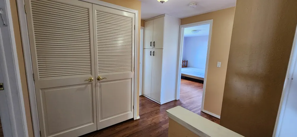 26061 Marlowe Place Oak Park City, MI 48237