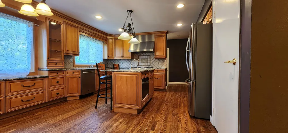 26061 Marlowe Place Oak Park City, MI 48237