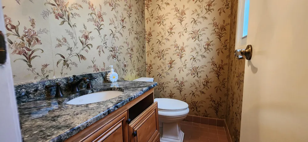 26061 Marlowe Place Oak Park City, MI 48237