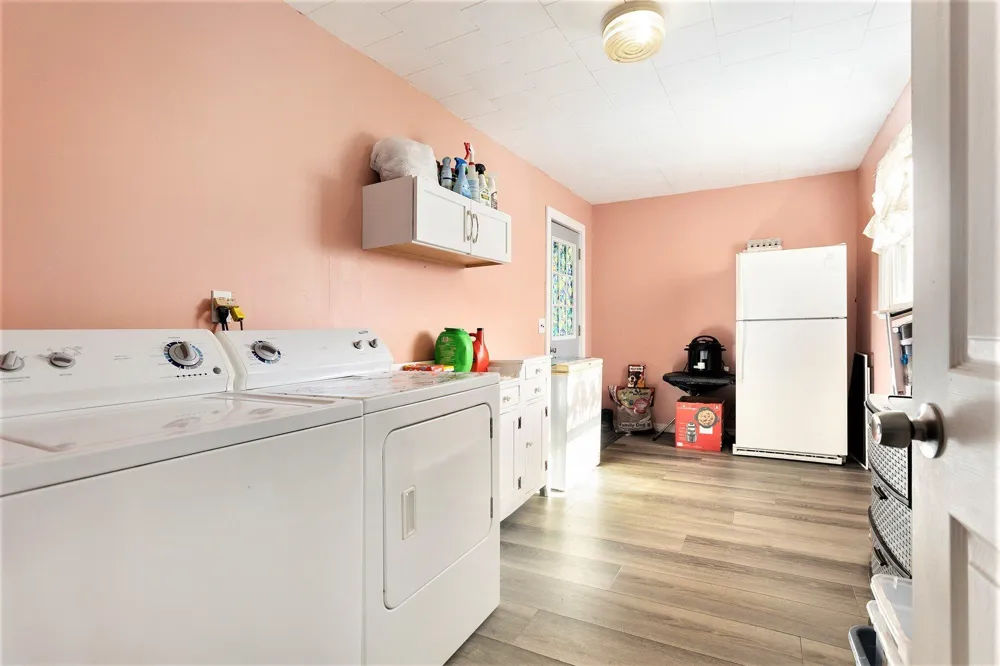 55637 Bennett Road Leonidas Township, MI 49066