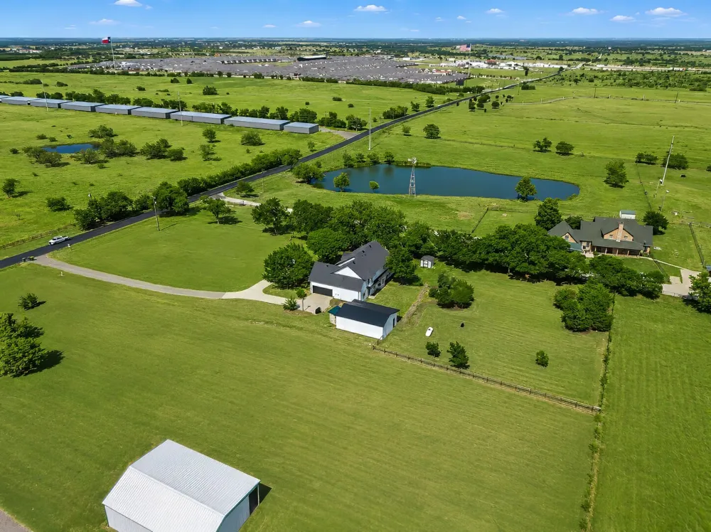 3817 Ganzer Road W Denton, TX 76207