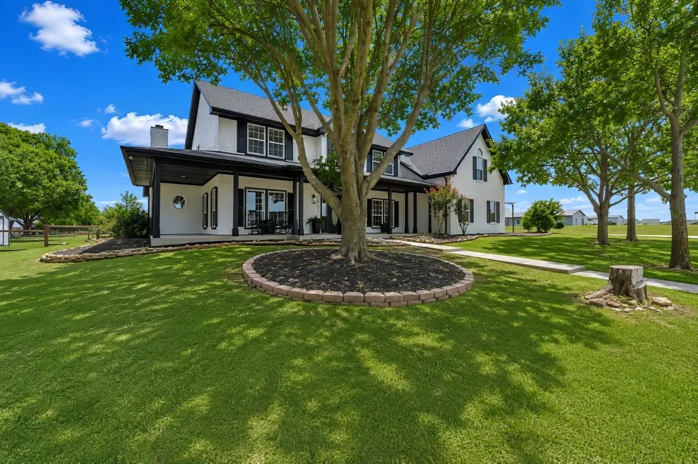 3817 Ganzer Road W Denton, TX 76207