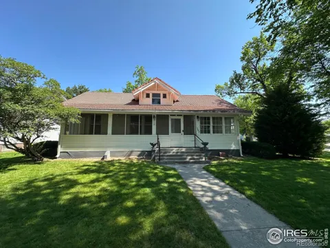 302 Beattie Street
