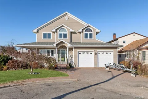 4 Quebec Road