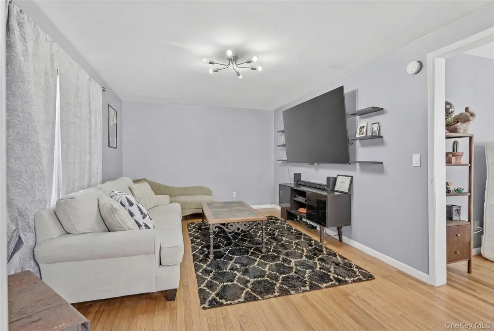 10 Maple Avenue Loch Sheldrake, NY 12779