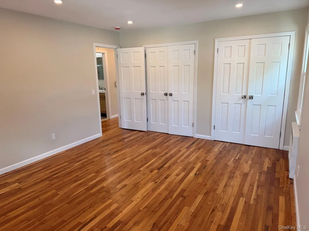 35 Gibson #2 Valley Stream, NY 11581