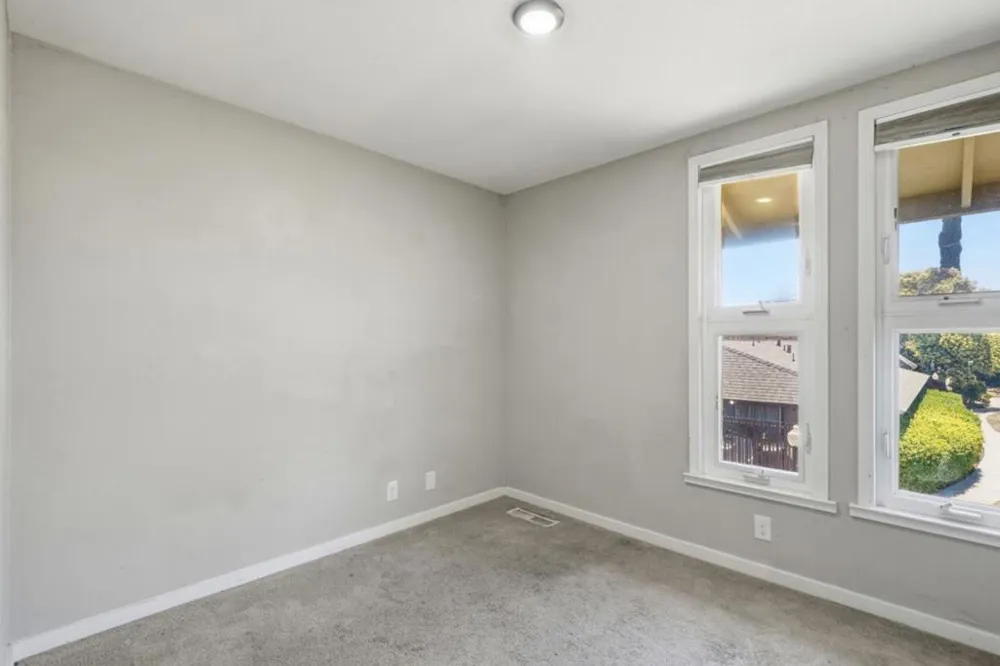 1806 Chinquapin Court #C Concord, CA 94519