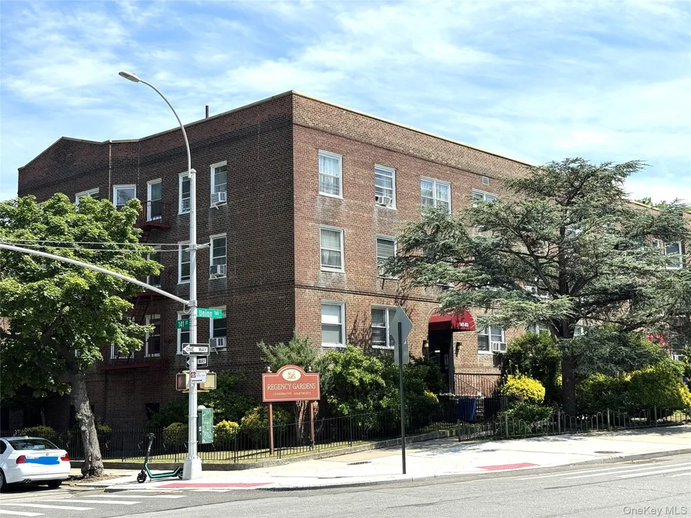 141-03 Union Turnpike #3J Flushing, NY 11367