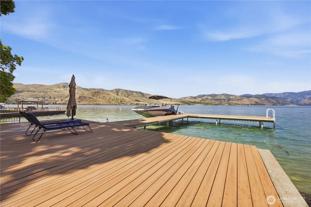 93 Lord Acres Road Chelan, WA 98816