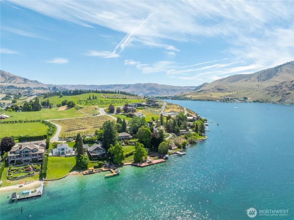 93 Lord Acres Road Chelan, WA 98816