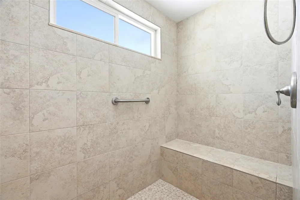 4822 60TH WAY Kenneth City, FL 33709
