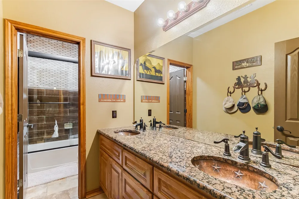 106 Deep Lake Drive Liberty Hill, TX 78642