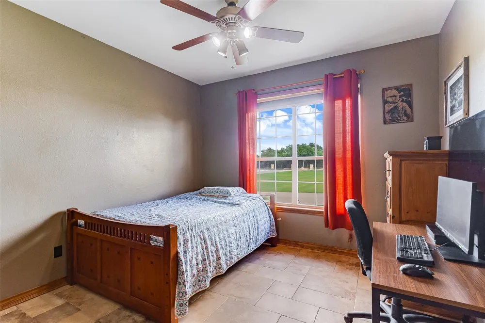106 Deep Lake Drive Liberty Hill, TX 78642