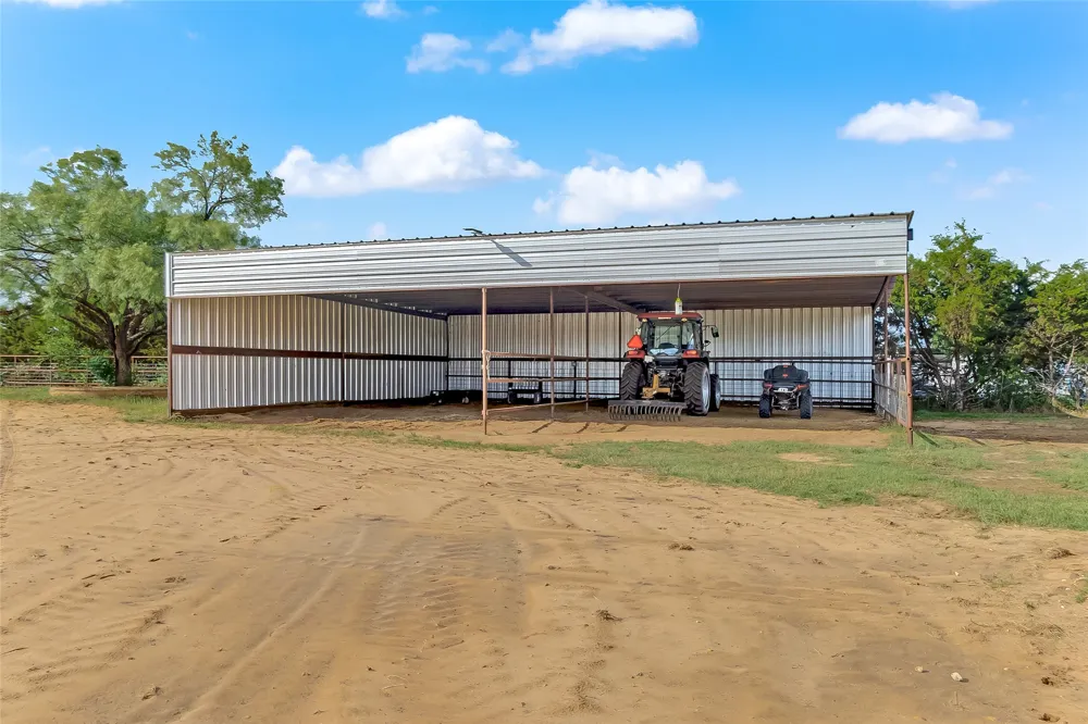 106 Deep Lake Drive Liberty Hill, TX 78642